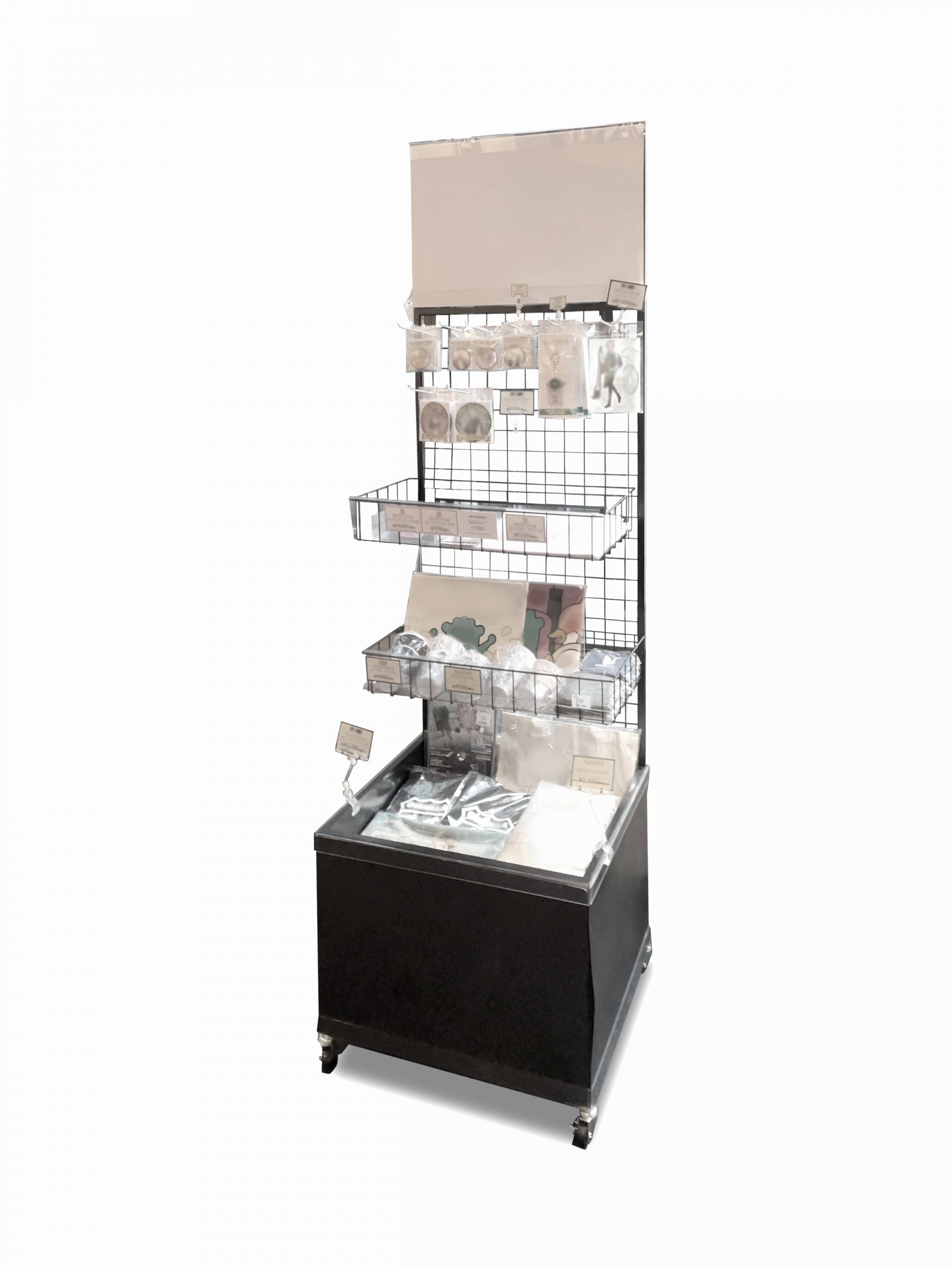 雑貨・グッズ商品展示什器 ｜製作事例｜株式会社イーエムオー